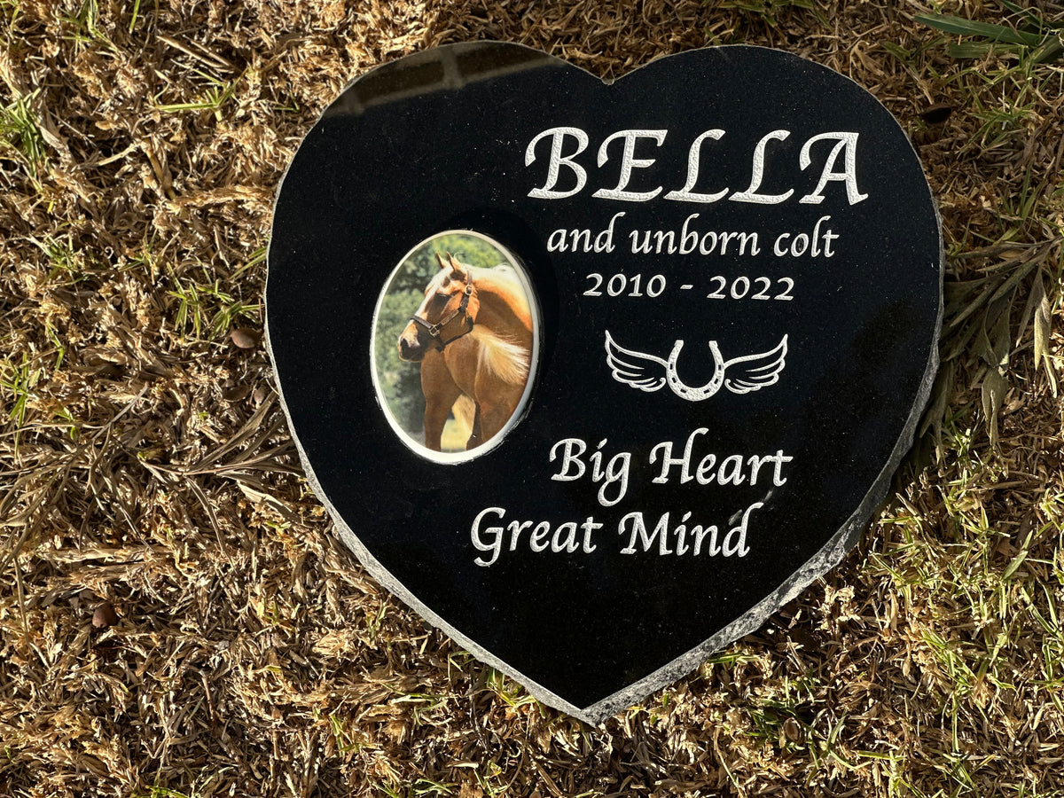 Outdoor customer memorial made from polished black granite